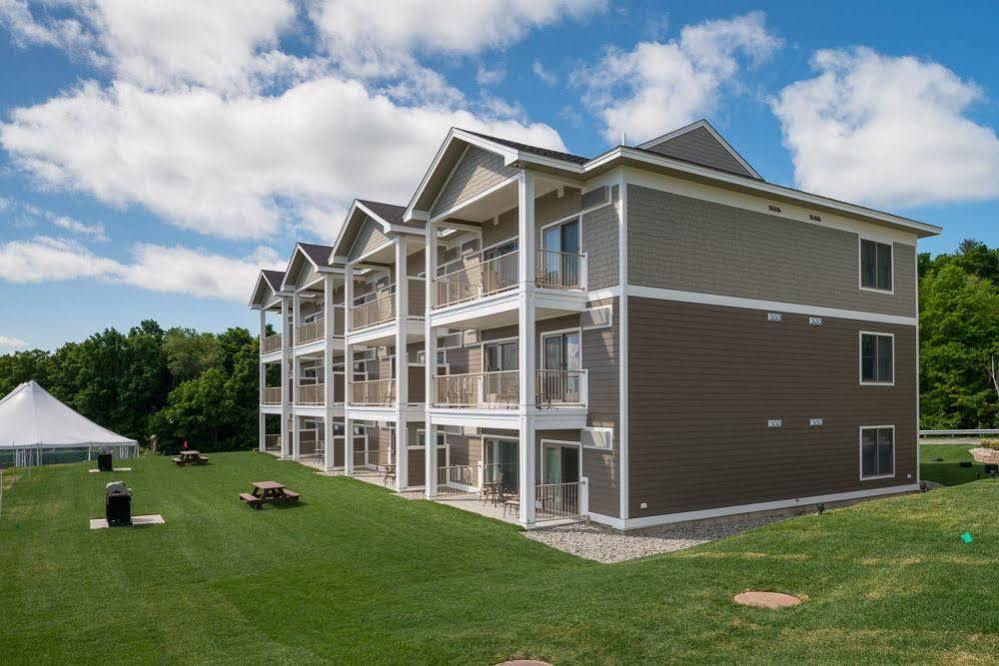 Steele Hill Resorts Sanbornton Exterior photo